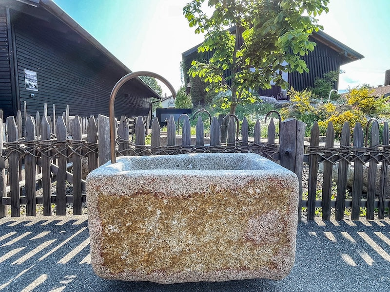 Kleiner Gartenbrunnen