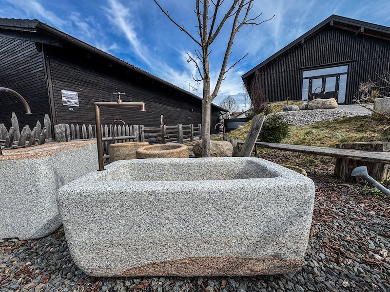 Granitbrunnen Kitzbühel
