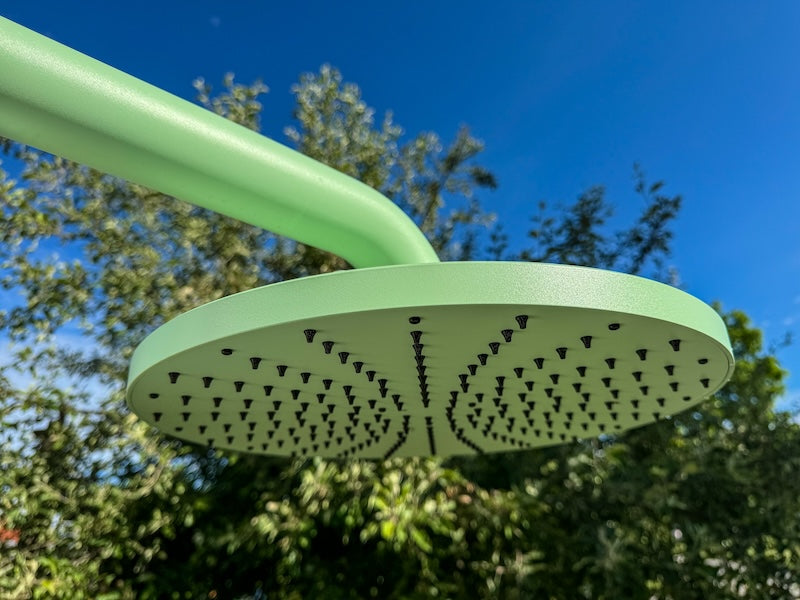 Gartendusche mit Warmwasser