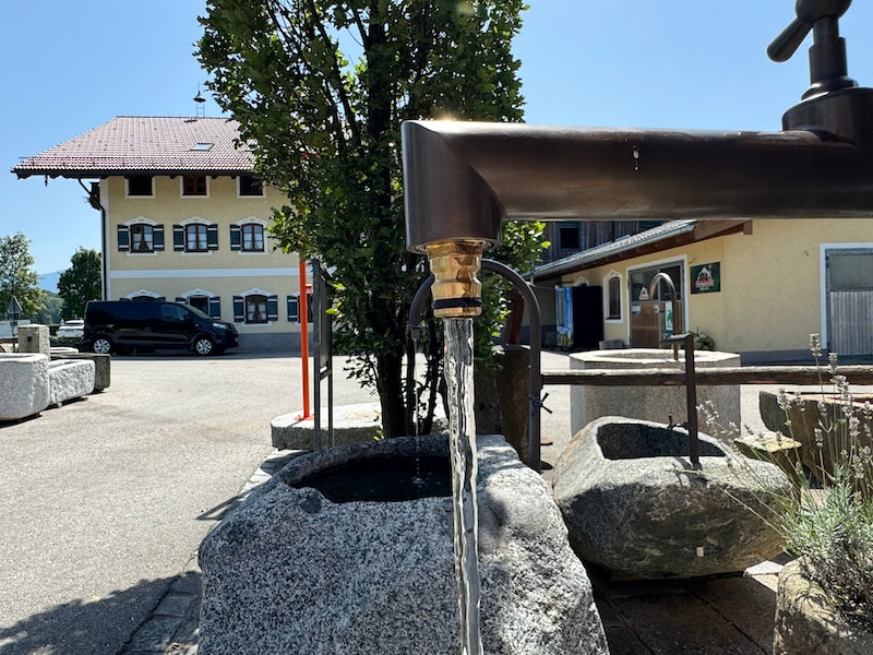 Granitbrunnen quadrat