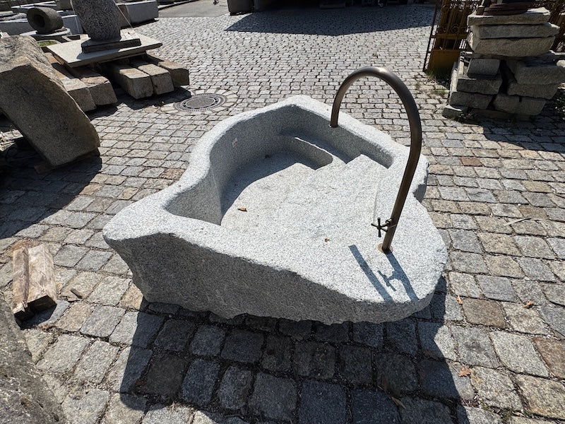 Granitbrunnen Rosenheim Draufsicht