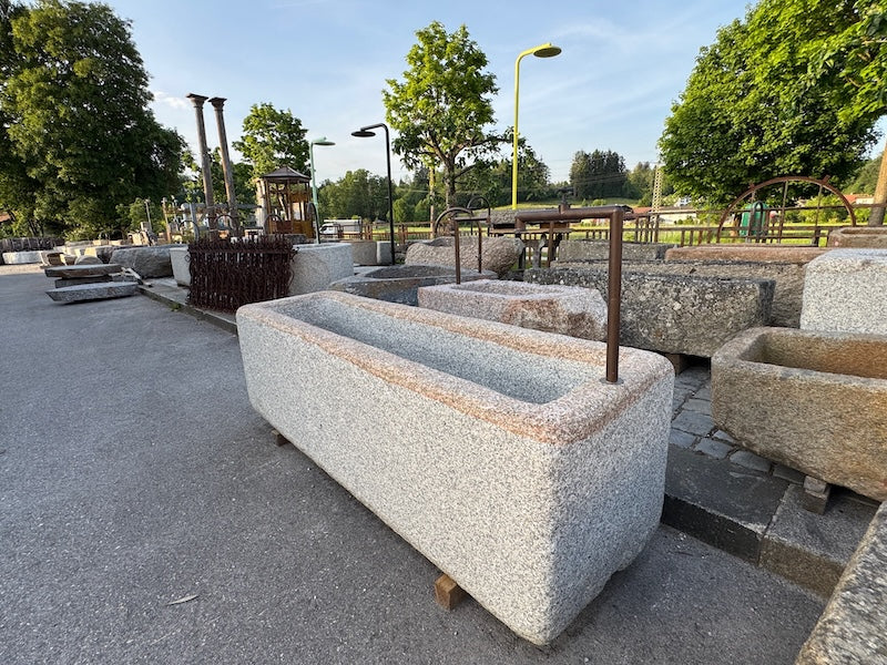 Granitbrunnen groß rechteckig
