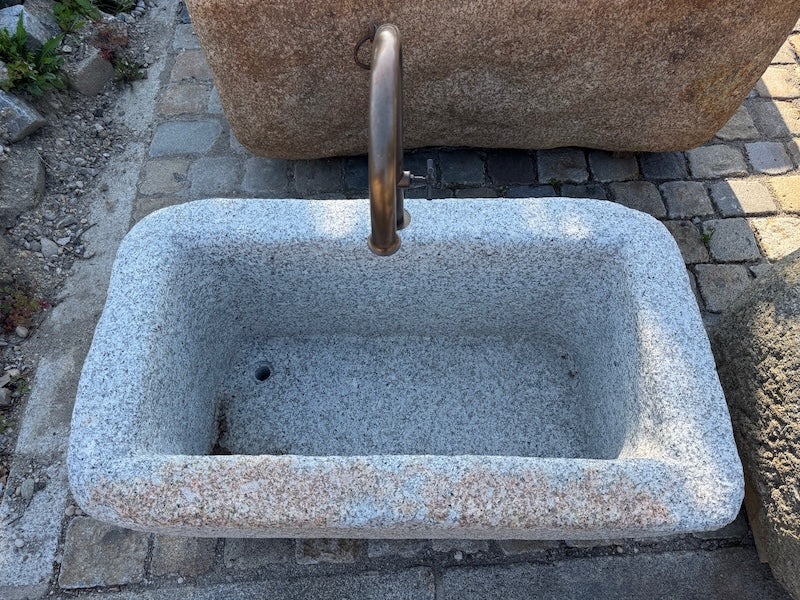 Gartenbrunnen Granit Rohrdorf