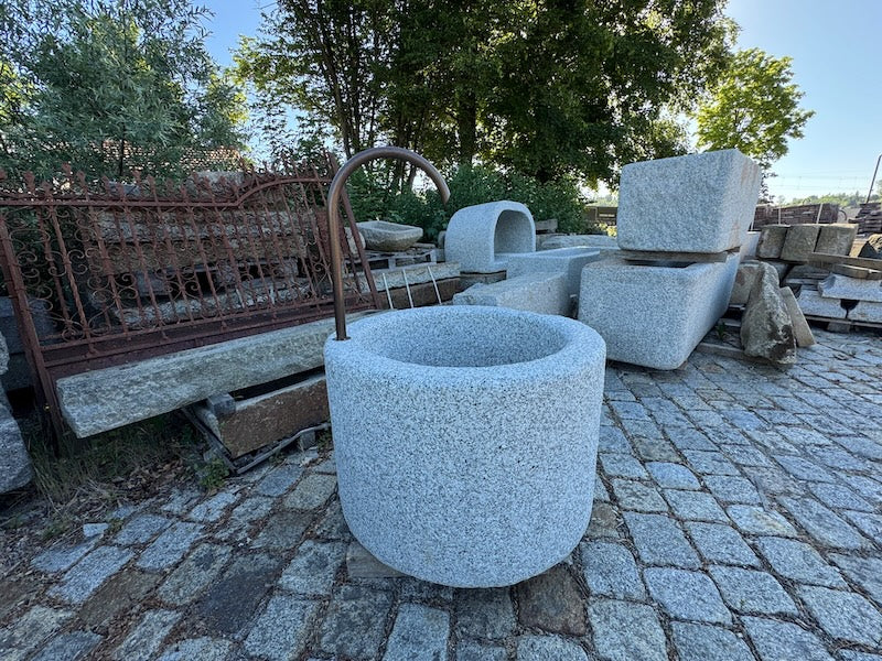 Granitbrunnen Südtirol
