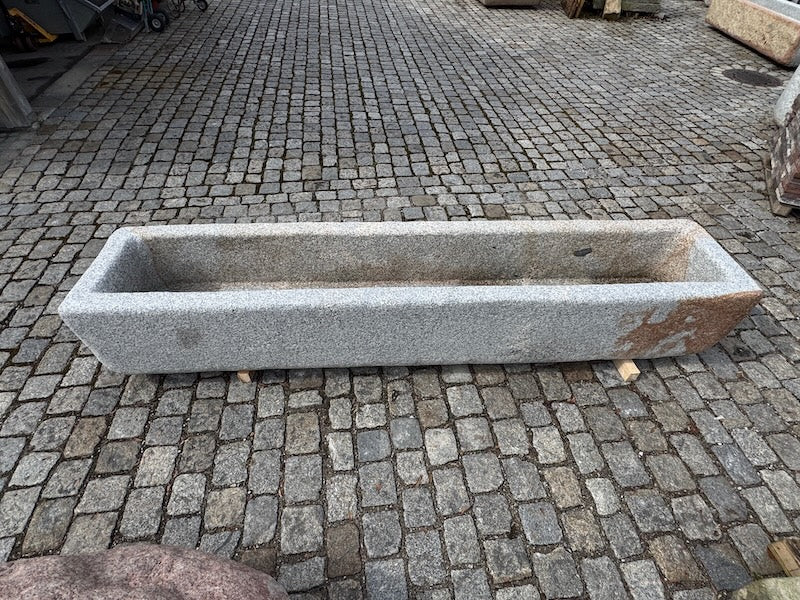 Granitbrunnen XXL seitenansicht