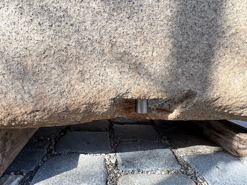 Gartenbrunnen Granit rechteckig Rost Optik