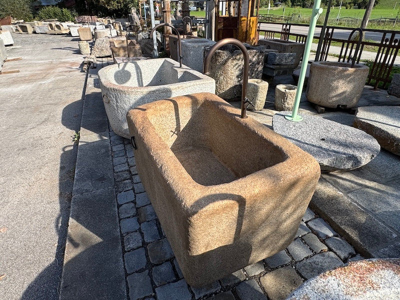 Gartenbrunnen Granit rechteckig Rost Optik