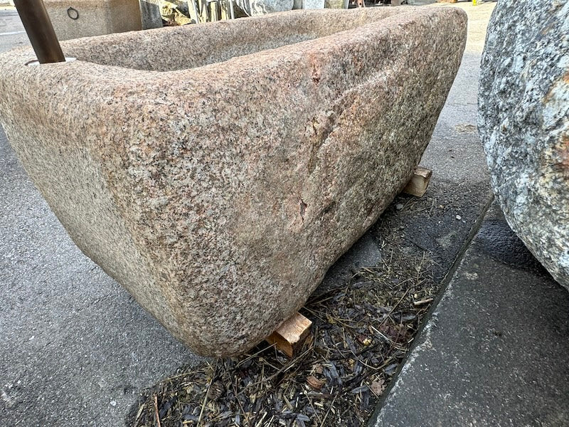 Steinbrunnen Bayern Oberfläche