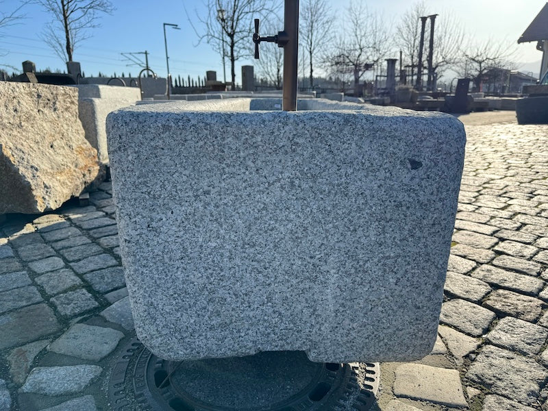 Granit Gartenbrunnen