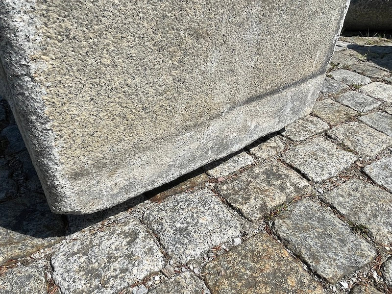 Granitbrunnen Garten quadratisch