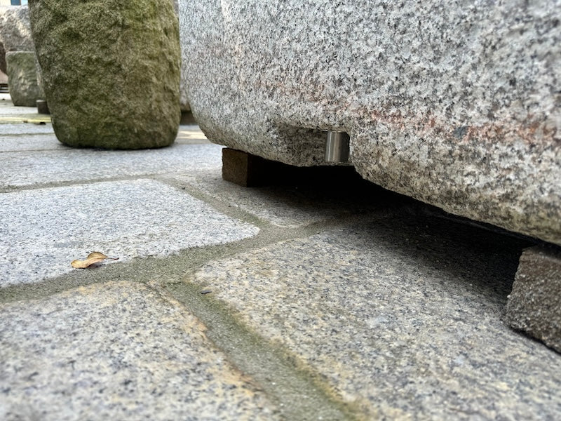 Granitbrunnen Garten