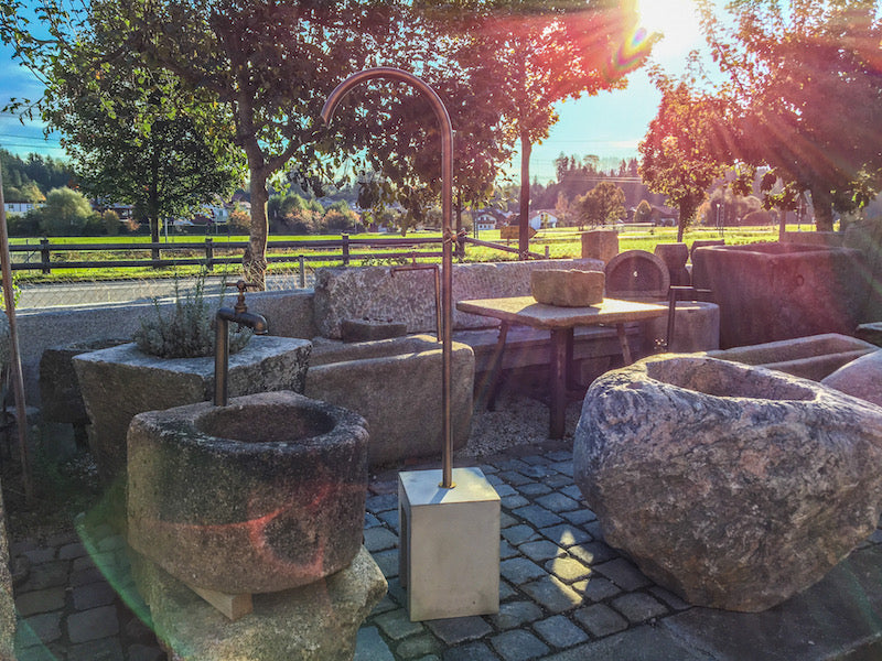 Bodenbefestigung für Wassereinlauf Brunnen