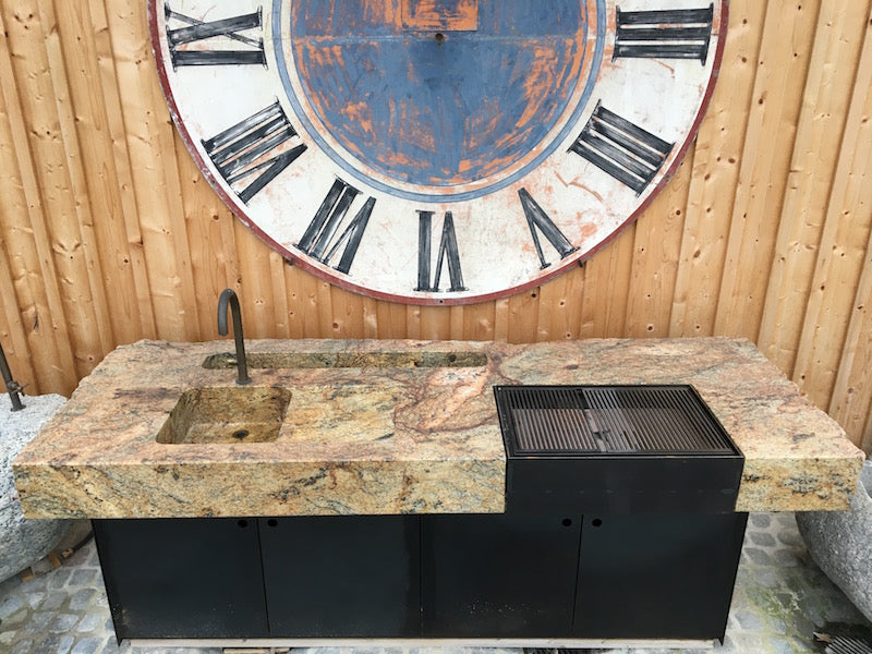 Gartenküche München aus Granit