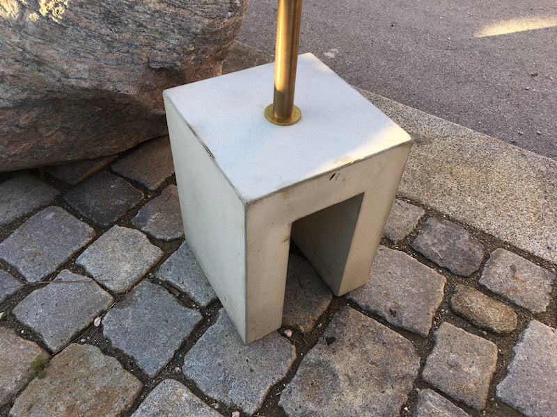 Bodenbefestigung für Wassereinlauf