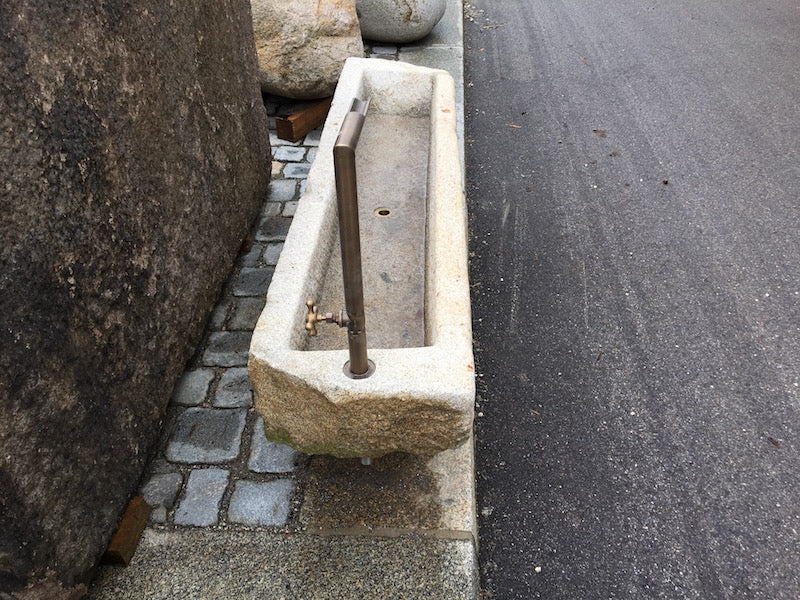 Alter Wassertrog
