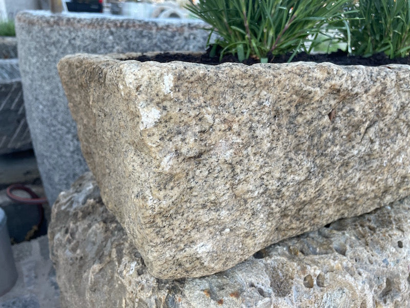 Pflanztrog Stein