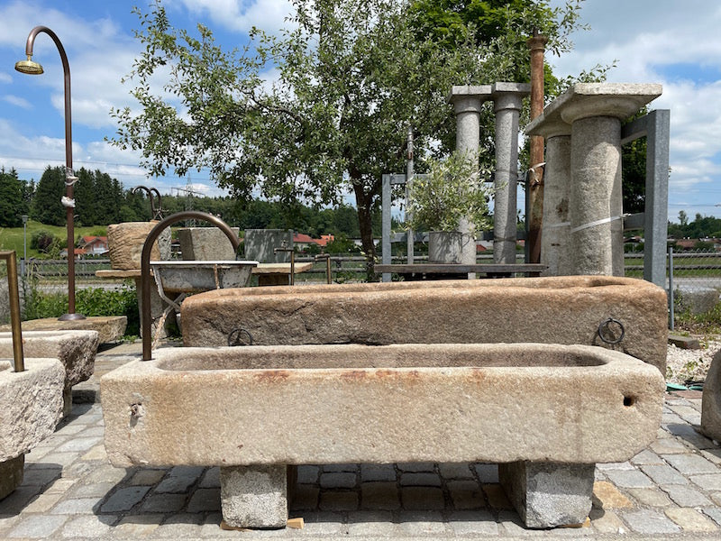 Brunnentrog für den Garten