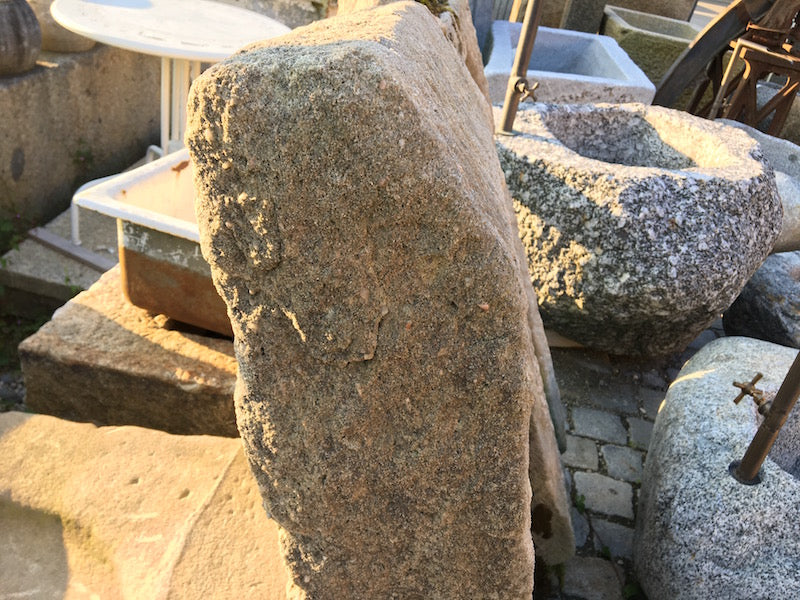 Steinlöffel aus Sandstein