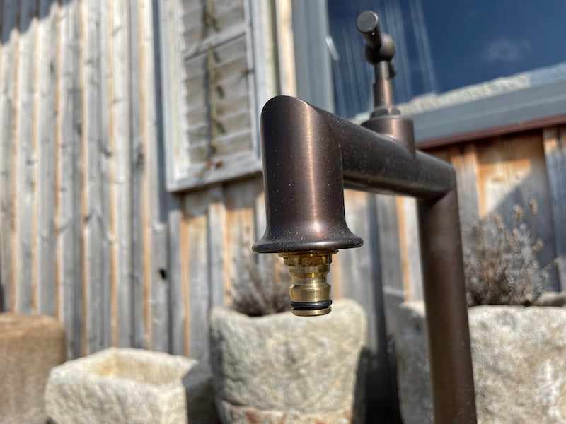 Alter Brunnen aus Sandstein