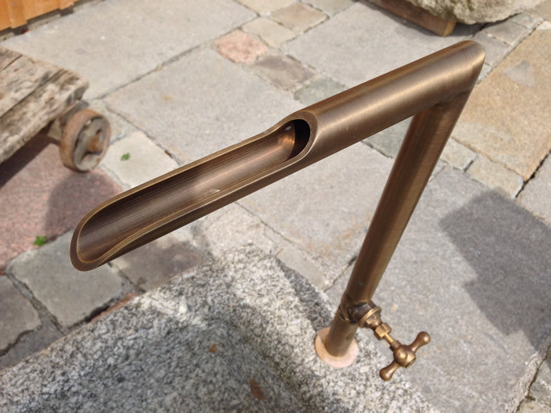 Wassereinlauf eckig 1 "