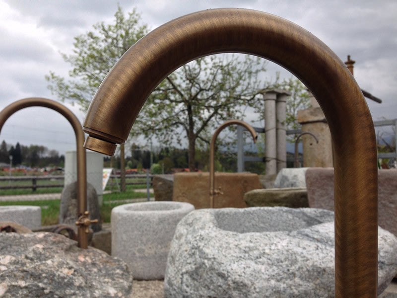 Messingwassereinlauf Rundbogen