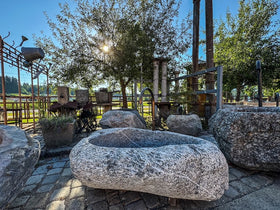 Findlingsbrunnen Schweiz