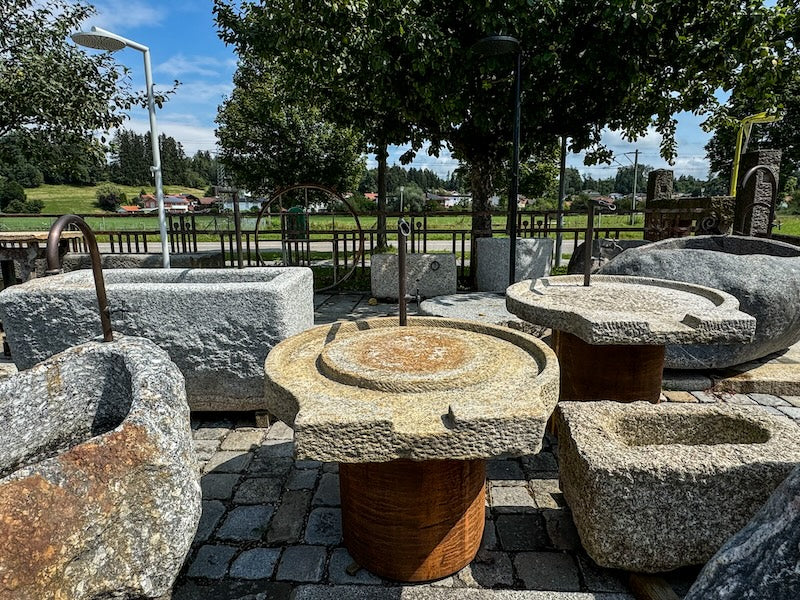 Gartenbrunnen Wasserfall