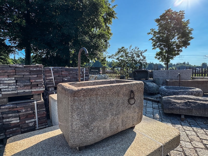 Gartenbrunnen Granit rechteckig Rost Optik
