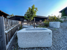 Natursteinbrunnen rechteckig