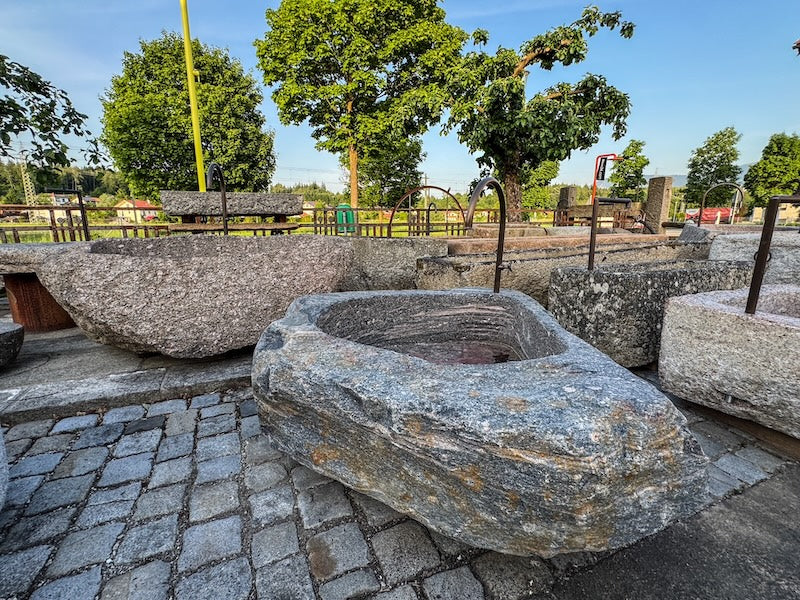 Findlingsbrunnen XL
