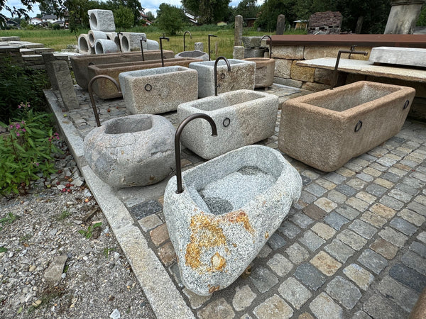 Nordischer Findlingsbrunnen