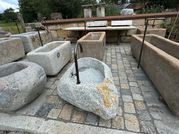 Findlingsbrunnen für den Garten