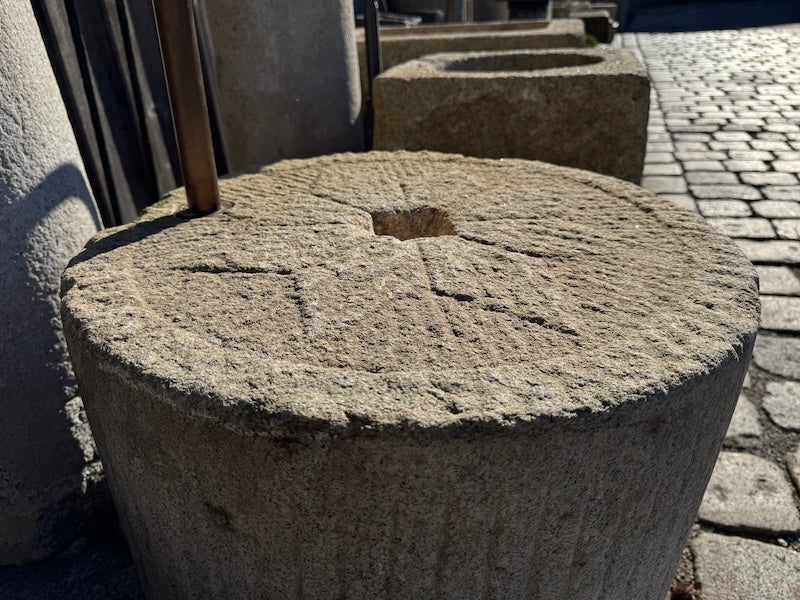 Wasserstelle Garten aus Granit