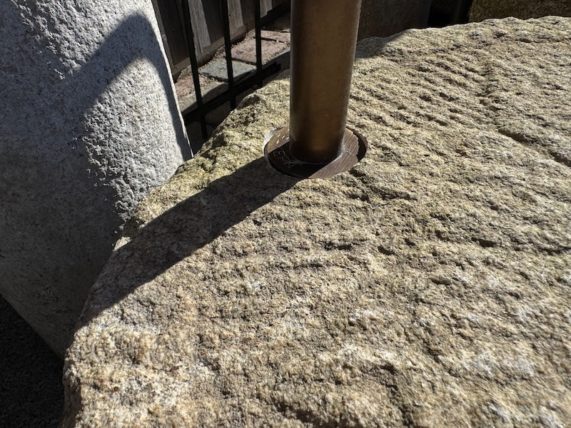 Wasserstelle Garten aus Granit