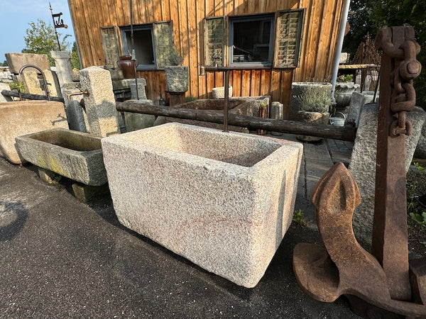 Steinbrunnen Einzelstück