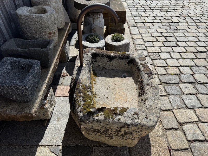 Alter Wassergrand