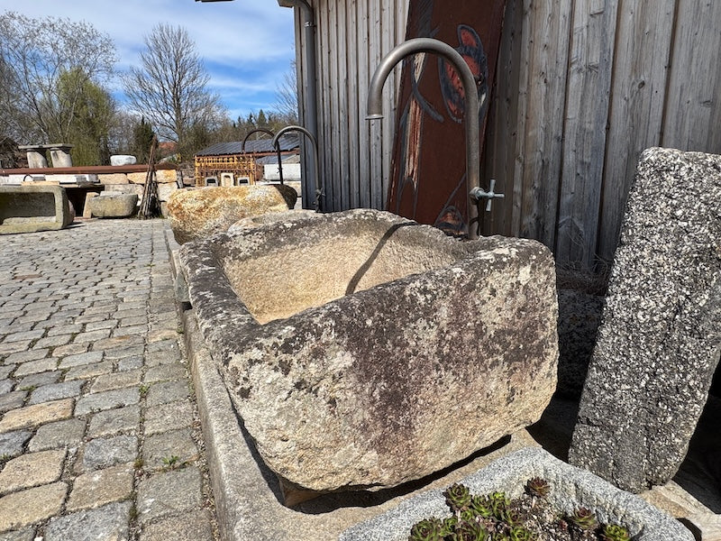 Alter Brunnen aus Bayern