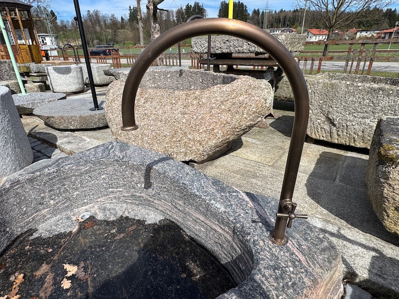 Findlingsbrunnen XL