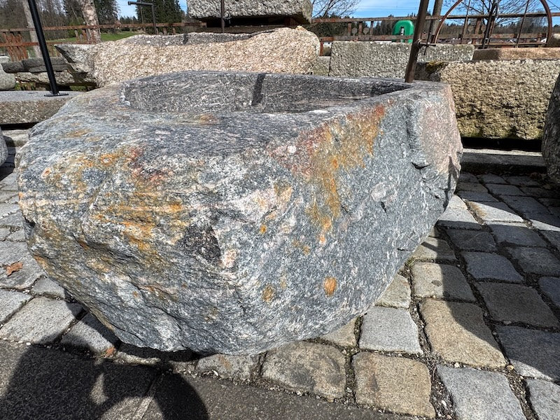 Findlingsbrunnen XL