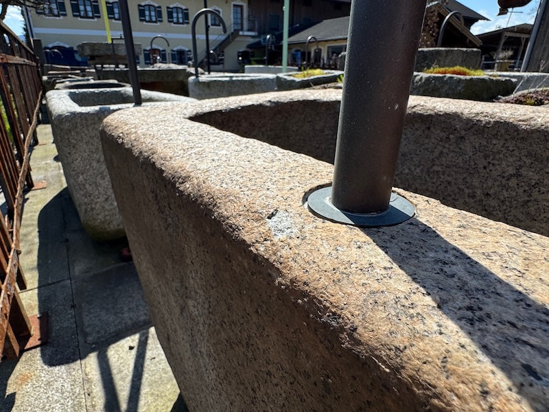 Alter Brunnen klein