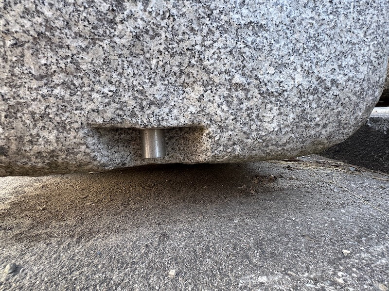 Granitbrunnen groß rechteckig