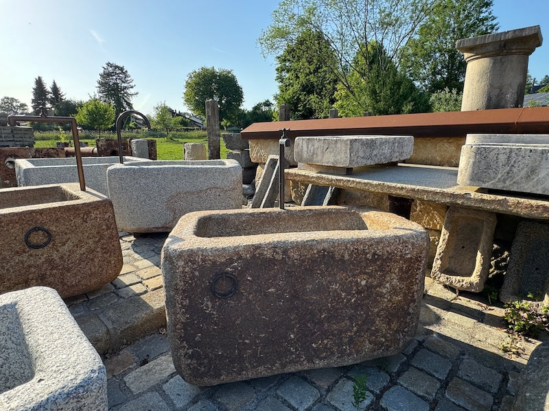 Grander Brunnen alt