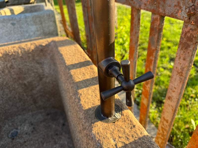 Steinbrunnen Antik