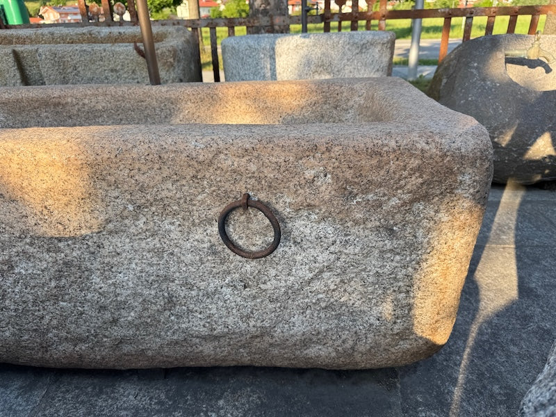Gartenbrunnen alt