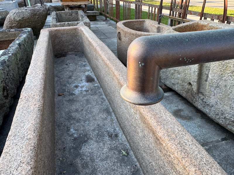Gartenbrunnen alt