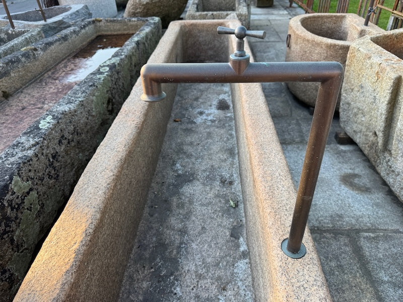 Gartenbrunnen alt Wassereinlauf Messing