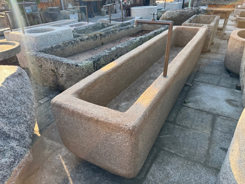 Gartenbrunnen alt