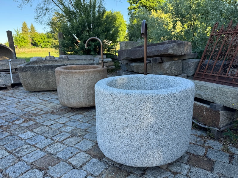 Granitbrunnen Südtirol