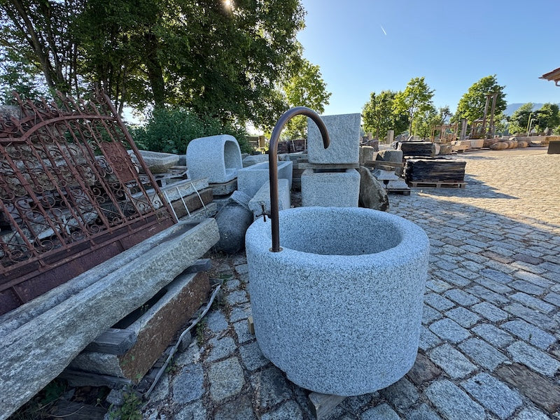 Granitbrunnen Südtirol