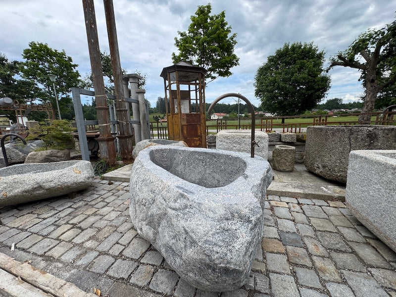 Findlingsbrunnen Österreich
